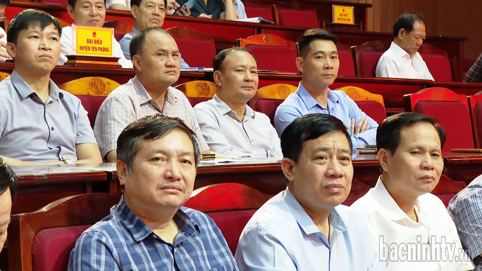 dai_bieu_4