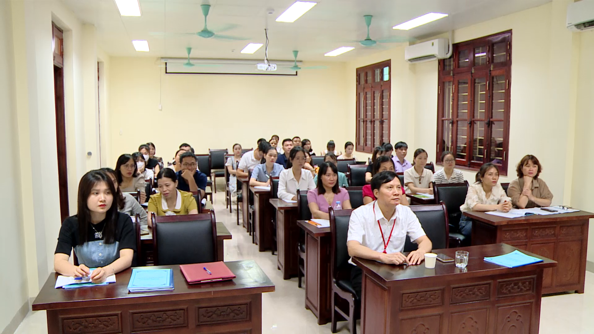 TANG_CUONG_TAP_HUAN_PHONG_CHONG_DICH_BENH(1)