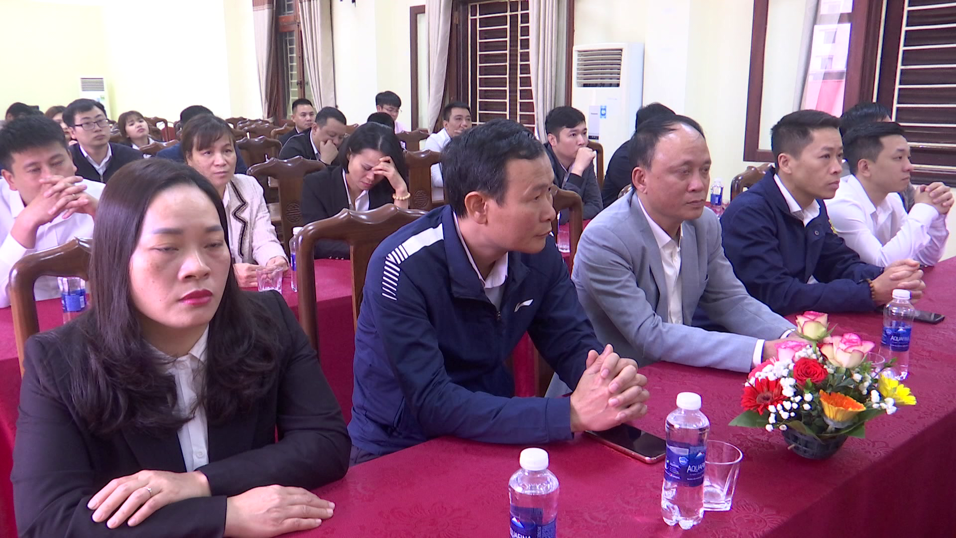 DANG_BO_KHOI_CAC_CQ_DN_CONG_BO_QD_THANH_LAP(5)