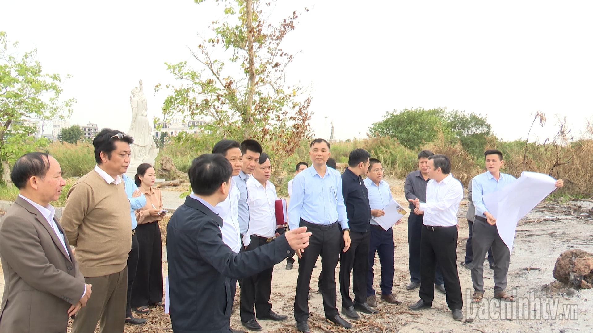 tu_son_ktra_tai_hien_truong