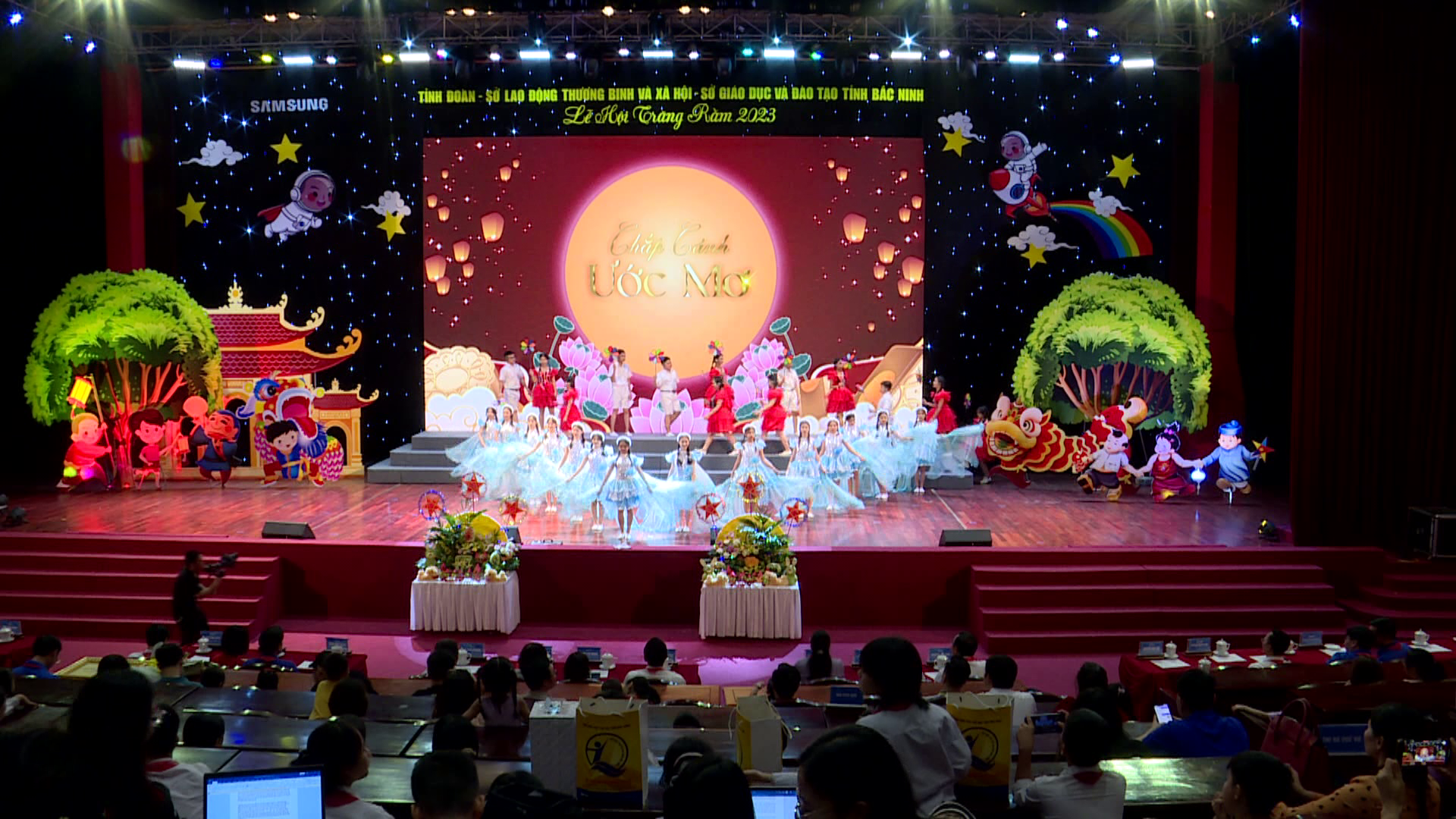 LE_HOI_TRANG_RAM_CHAP_CANH_UOC_MO(9)