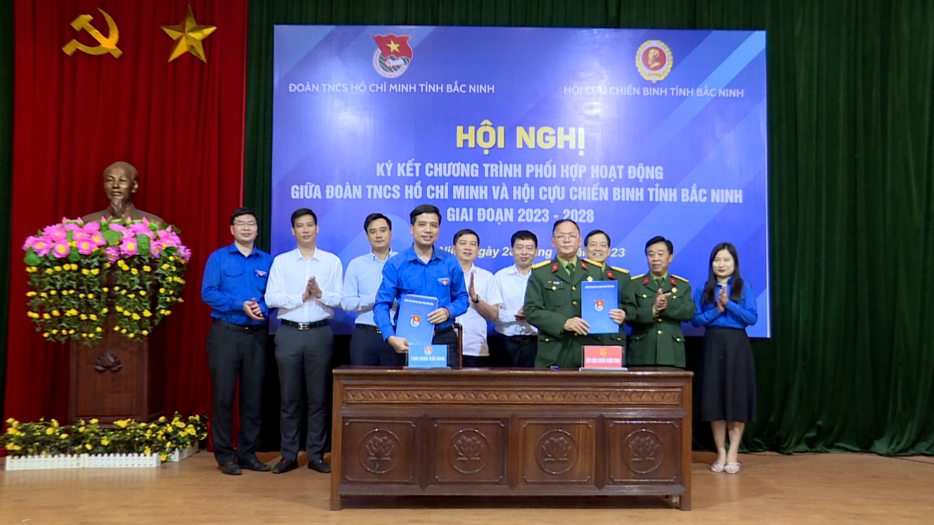 KY_KET_CHUONG_TRINH_PHOI_HOP_GIUA_TINH_DOAN_VA_HOI_CCB(1)