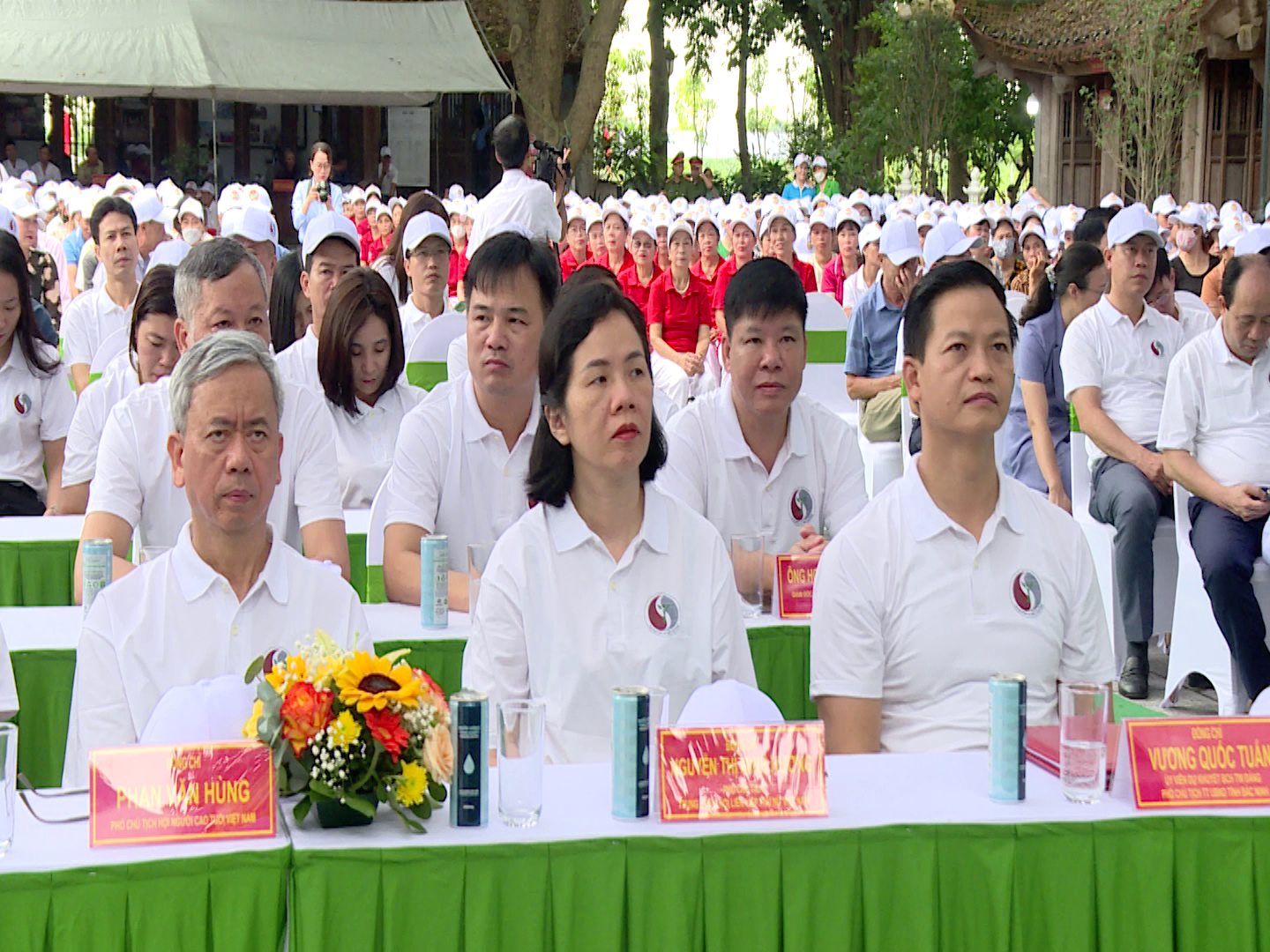 GN_phat_dong_bao_ve_moi_truong_xanh(4).png