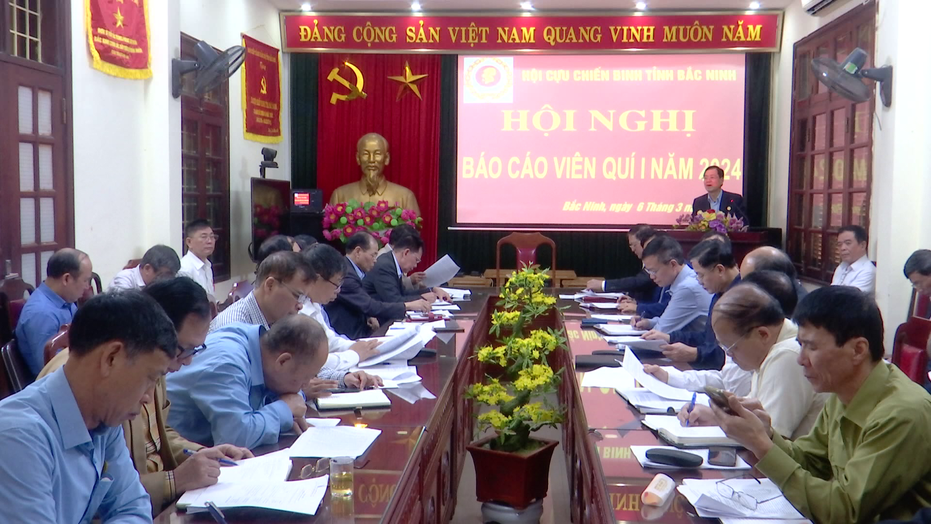ccb_hoi_nghi_ok(1)