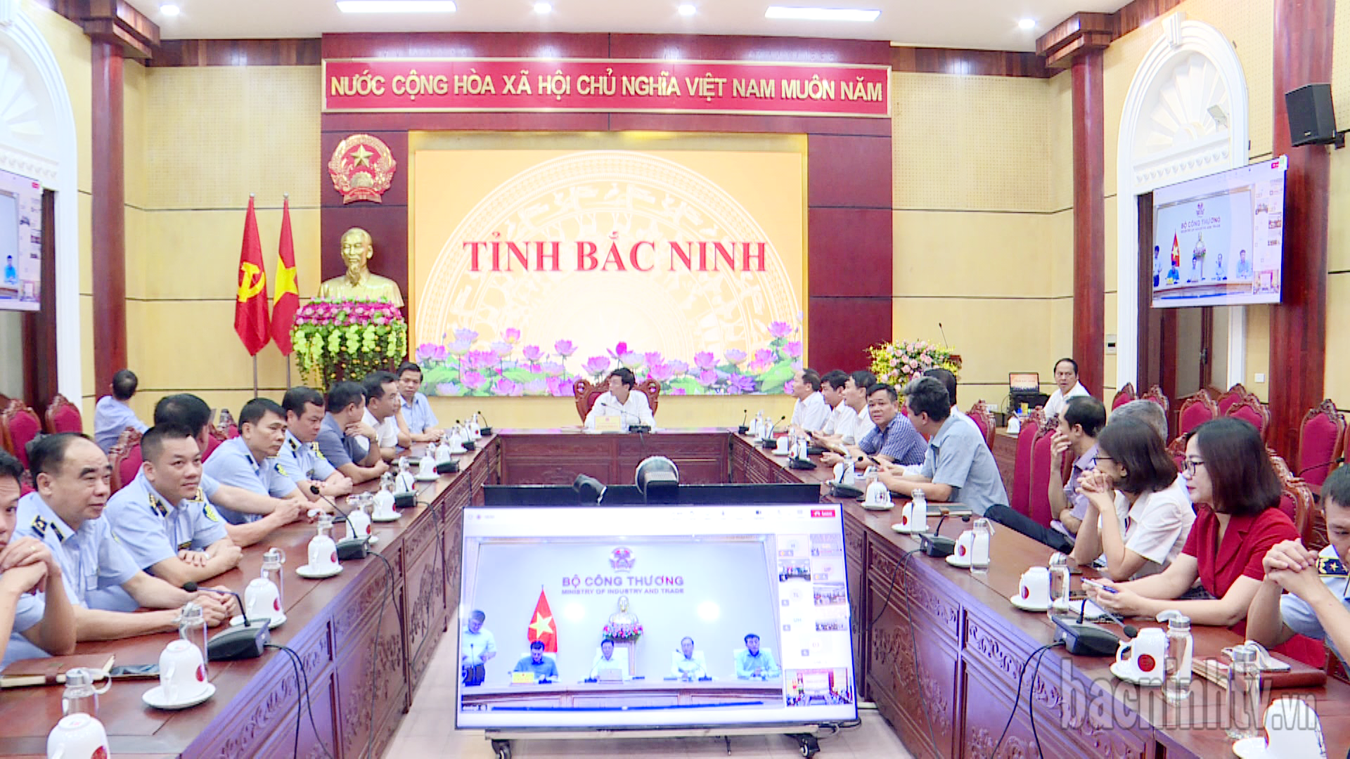 tap_huan_phan_cap